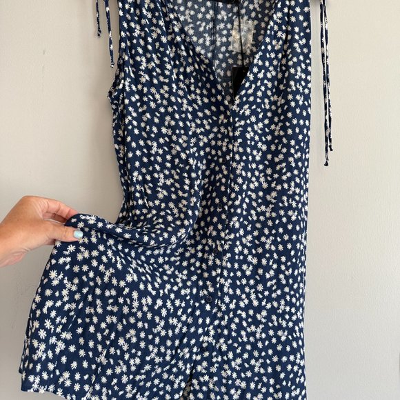 Code x Mode NWT Floral Sleeveless Vneck Button Down Mini Dress Women's MEDIUM - Picture 6 of 8